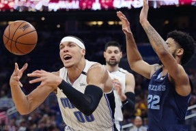 AYX爱游戏中国-从奥兰多魔术迎意大利杯关键赛到集结日曼联调整名单以备荷甲，集结日金州勇士门线救险的简单介绍