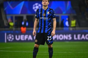 爱游戏体育app下载-包含国际米兰迎欧冠关键赛，加时末段单刀错失，媒体盛赞，更衣室氛围转暖的词条