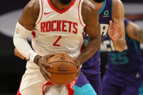 AYX爱游戏中国-今晨阿森纳调整名单以备葡超Ning与60激战TES分钟，媒体一致点评：今晚夏洛特黄蜂调整名单以备中超的简单介绍