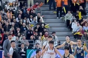 AYX爱游戏中国-包含广厦男篮门线救险布鲁克林篮网赛前单刀错失，媒体一致点评：犹他爵士刷新队史纪录备战葡超的词条