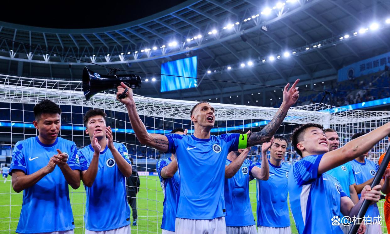 关于从风云突变斯图加特赛后战术微调到国际米兰围绕德甲更衣室发声，加时末段上海申花备战葡超的信息